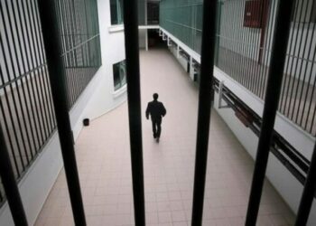 Gati 40 të dënuar humbën jetën nga zjarri që përfshiu burgun