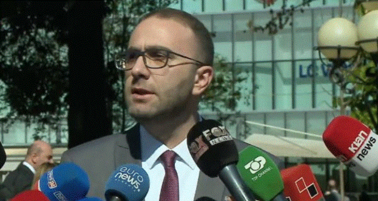 Komisionet Parlamentare online? Bardhi: Akt i paprecedentë, tentohet t’i mbyllet goja opozitës