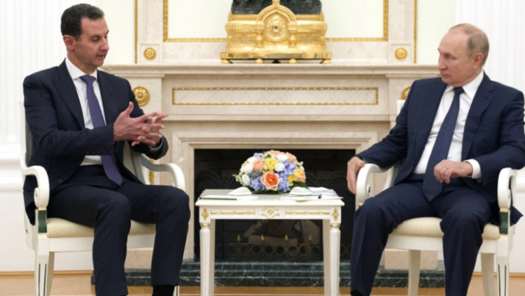 Putin pret Assadin në Moskë, kritikon SHBA-në dhe Turqinë
