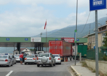 Drejt Shqipërisë me “Nisan-in” e vjedhur në Gjermani, arrestohet 61-vjeçari nga Kosova