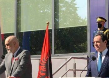 Konferenca/ Rama përkrah Albin Kurtin në konfliktin me Serbinë: Beogradi bën manovra teatrale