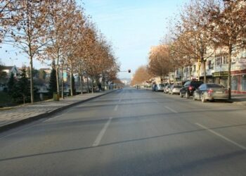 ‘Dita pa makinë’ në Tiranë! Rrugët që do të bllokohen sot gjatë këtij orari