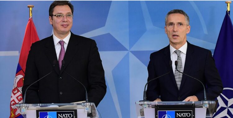 Vuçiç bisedon me sekretarin e NATO-s, nervozohet pse po kritikohet për provokimet