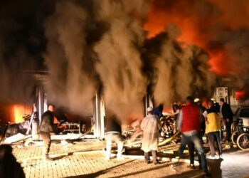Maqedonia kërkon ekspertë nga NATO e BE për të hetuar shkaqet e zjarrit në spitalin e Tetovës