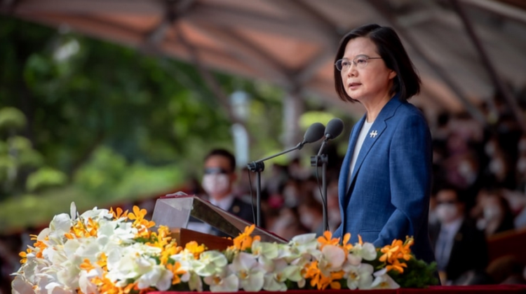 Presidentja e Tajvanit: Nuk do t’i përulemi Kinës