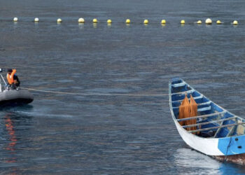 Varka e përmbytur në Spanjë, humbin jetën 8 persona,17 janë të zhdukur