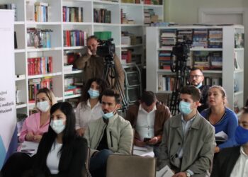 Konferenca “SPAK në Sytë e Medias dhe reflektimi mediatik i aktivitetit të institucionit”(FOTO)