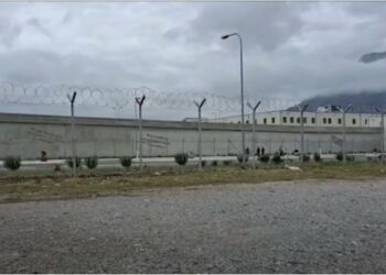 Arrestohen dy punonjës të burgut të Reçit (Emrat)