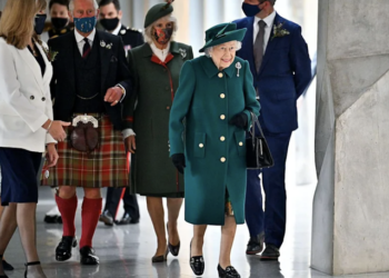 Mbretëresha Elizabeth flet publikisht për Princin Philip, për herë të parë që nga vdekja e tij