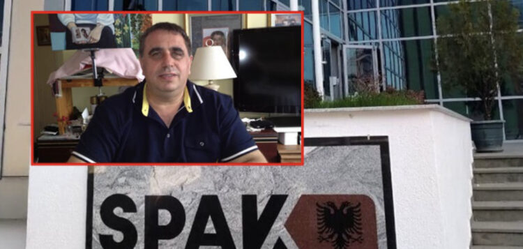 U arrestua për korrupsion! Thoma Gëllçi shpalli procedurën e tenderit para miratimit nga AMA dhe bordi