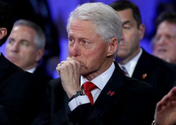 Ish-presidenti amerikan Bill Clinton shtrohet në spital