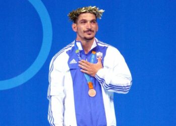 Pirro Dhima vjen në Shqipëri pas vdekjes së nënës: Nuk e kam braktisur kurrë, para 4 ditësh fola me të