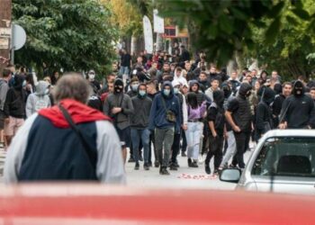 Rikthehet ekstremizmi i djathtë në Greqi, rekrutimi fillon në shkolla