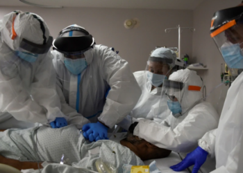 Studimi europian: Pacientët me COVID-19 me simptoma të buta, rrezik të shtuar për mpiksje të gjakut