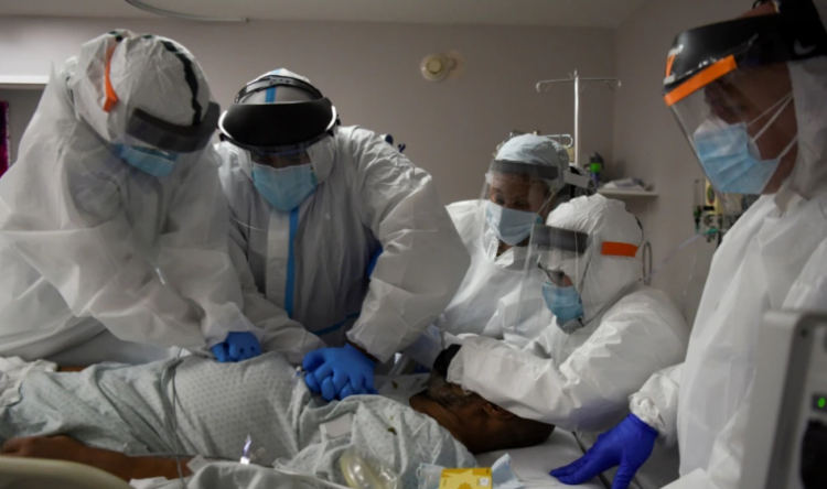 Studimi europian: Pacientët me COVID-19 me simptoma të buta, rrezik të shtuar për mpiksje të gjakut