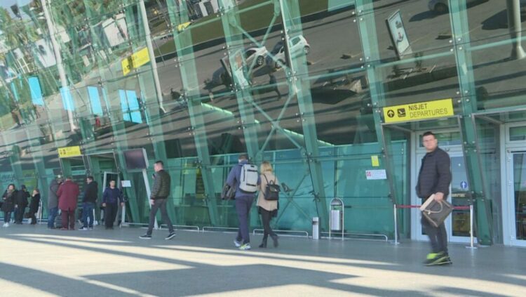 Masat e reja anti-Covid në Itali! Kategoritë që do të lejohen të udhëtojnë