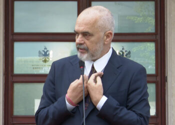 Rama: Skavica do të ndërtohet brenda këtij mandati, me ndihmën e Zotit! Mos na krahasoni me Francën