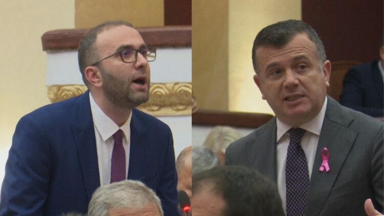 “Po tentoni të na mbyllini gojën”/ Nis me debat seanca plenare, deputetët zihen për kohën e diskutimeve