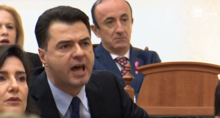 REPLIKAT/ “Horra dhe banditë, plehra, fundërrina”, Lulzim Basha nuk përmbahet në Kuvend, sherr me Nikollën e Shalsin