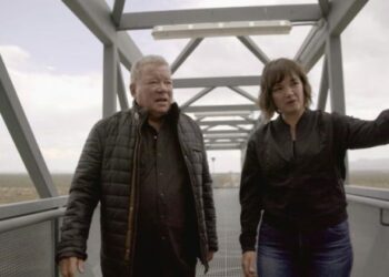 Ylli i “Star Trek”, William Shatner do të fluturojë në hapësirë