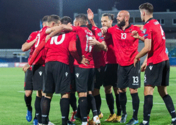 LAJMI I FUNDIT/ FSHF jep njoftimin zyrtar: Dy të infektuar me COVID-19 tek kombëtarja