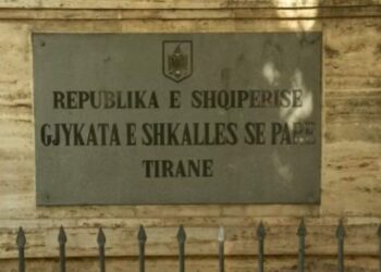 Kontrabanda e medikamenteve/ Gjykata liron nga burgu 6 të akuzuarit