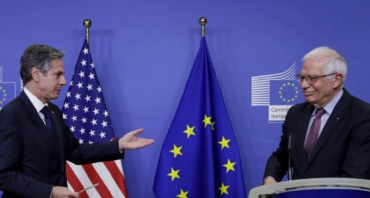 Blinken e Borell flasin për situatën në veri të Kosovës: Dialogu të vazhdojë sa më parë