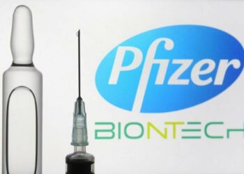 Mutacionet e Covid-19/ Shefi i kompanisë BioNTech: Vaksinës mund t’i duhet formulë e re