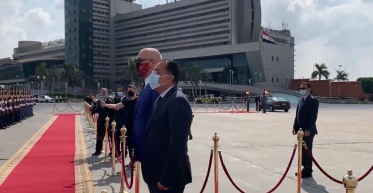 Rama në Egjipt, pritet me ceremoni shtetërore