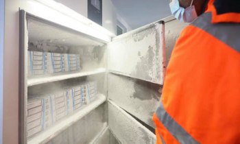 Në Shqipëri mbërrijnë 74,880 doza të vaksinës Pfizer