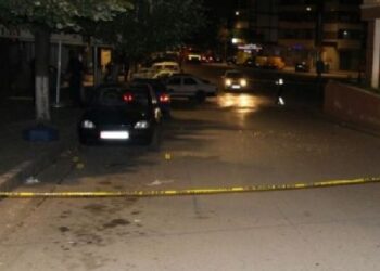 Fushë Krujë/ Shpërthim tritoli në portën e jashtme të një banese në fshatin Zallë