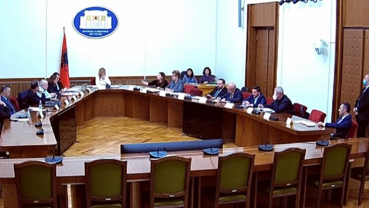 Komisioni hetimor për inceneratorët, Mirel Mërtiri kërkesë bankave të nivelit të dytë: Mos nxirrni informacion konfidencial