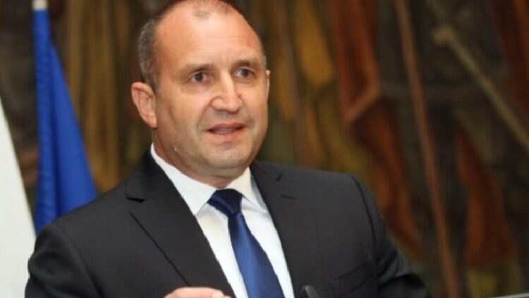 Hapja e negociatave/ Presidenti bullgar konfirmon veton pas rizgjedhjes: Asnjë lëshim për Shkupin! E pëson edhe Tirana