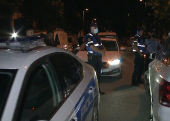 E rëndë në Tiranë, gjendet i vdekur brenda një kabine elektrike 40-vjeçari