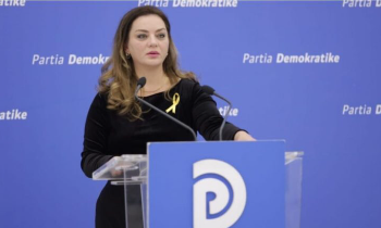 Vijojnë tensionet në PD/ Vokshi: Lulzim Basha grabit faqen e forumit të gruas