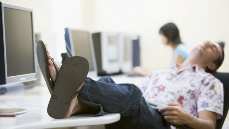 Pandemia i bëri shqiptarët “dembelë”, Lezha, Dibra dhe Tirana me nivelin më të lartë të personave që nuk duan punë