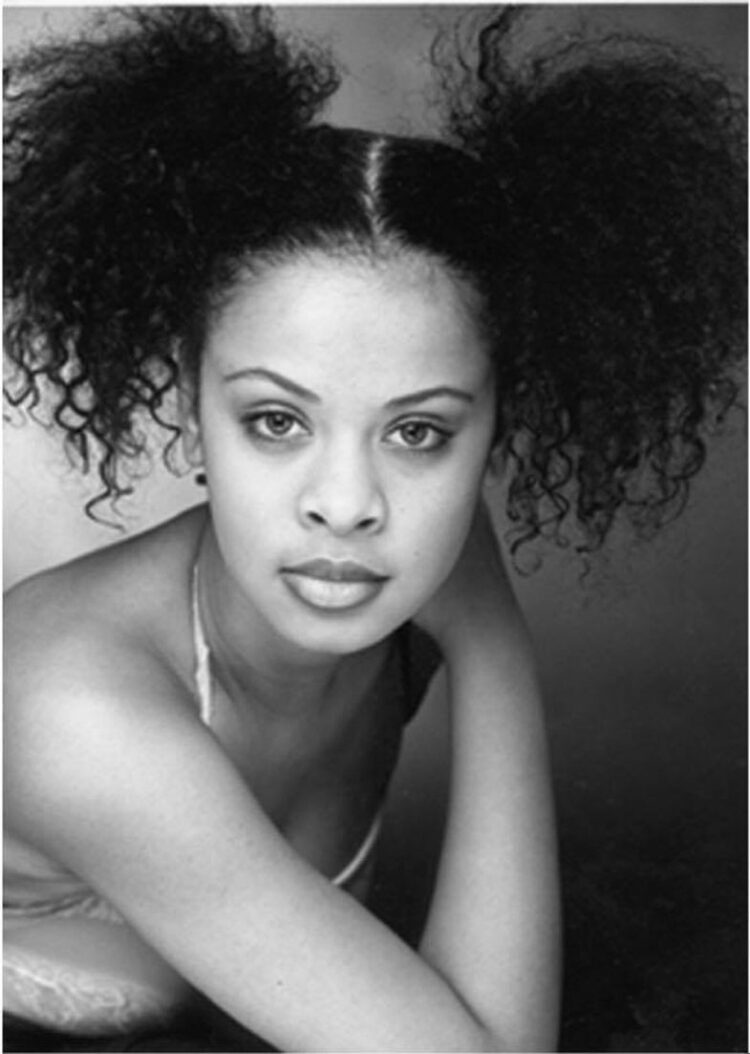 Jeta e një artisteje shumëdimensionale si Hueyda El Saied (FOTO)