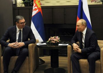 Vuçiç rrëfen takimin me Putinin: I tregova në hartë veriun e Kosovës