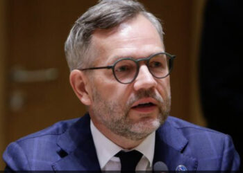 Pas SHBA-së e bën Gjermania! Roth: Të mbahet konferenca me Maqedoninë dhe Shqipërinë