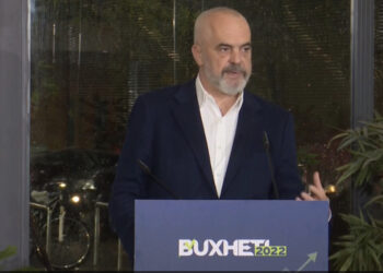 Biznesi i vogël, Rama: Deri në 100 mln lekë xhiro do të jetë taksa zero