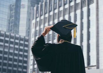 Lista e degëve të universiteteve me më shumë dhe më pak fitimprurëse të vitit 2021