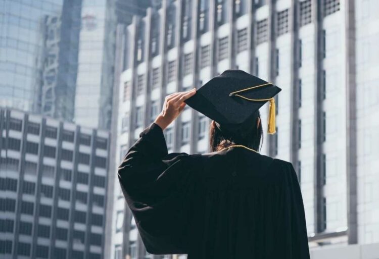 Lista e degëve të universiteteve me më shumë dhe më pak fitimprurëse të vitit 2021