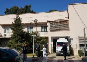 LAJM I FUNDIT/ Zjarr në mjediset e spitalit COVID 3 në QSUT