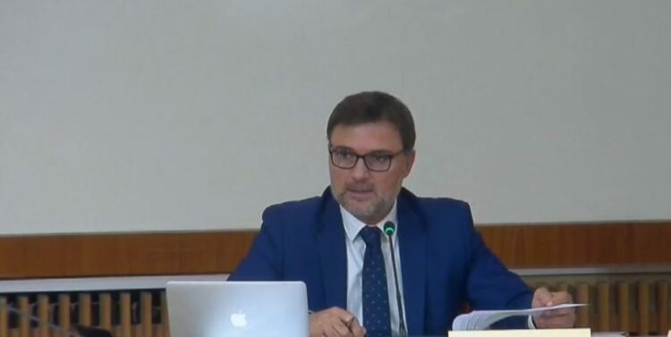 Mblidhet Komisioni Hetimor për ’25 prillin’, bashkitë Tiranë dhe Vlorë ende pa përgjigje! PD: E patolerueshme