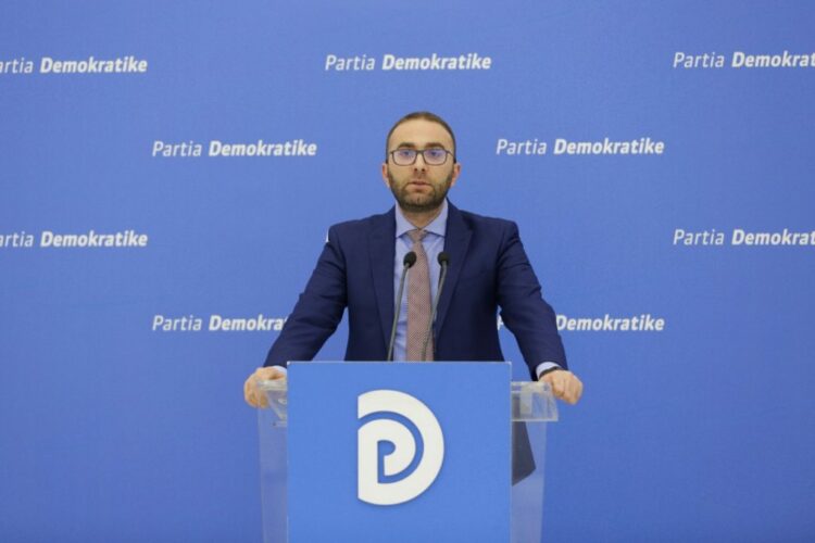 Bardhi: PD s’mund ta marrë peng askush, Kuvendi Kombëtar i demokratëve më 18 dhjetor