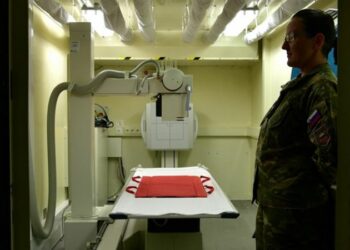 Vala e katërt epidemike në kulmin e saj/ Spitalet në Slloveni në gjendje kritike