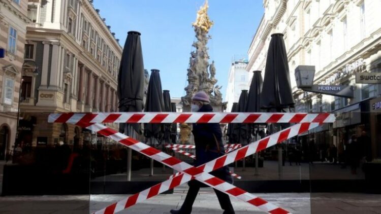 Austria futet në izolim kombëtar