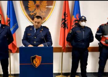 Policia parandalon vrasjen, 2 persona do të ekzekutonin një tjetër për prishje pazaresh droge