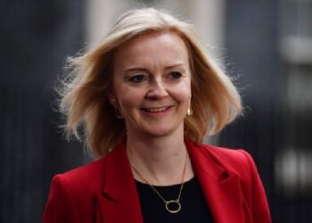 Lord Frost tha dorëheqjen si ministër i BREXIT, ja kush do ta zvëndësojë