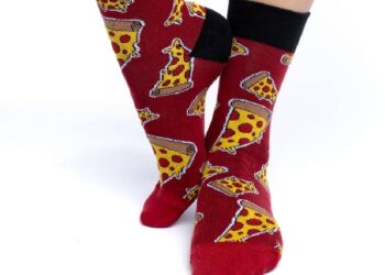 Makineri kokoshkash, çorape ‘pice’ dhe kthetra karavidhe, dhurata interesante që mund të gjeni për të dashurit tuaj këtë fundvit